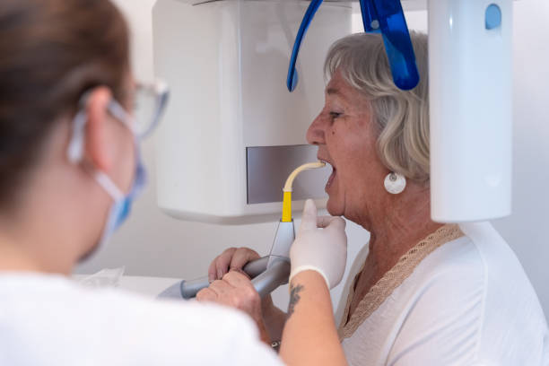 Best Orthodontic Emergency Dentist in Labasas, CA